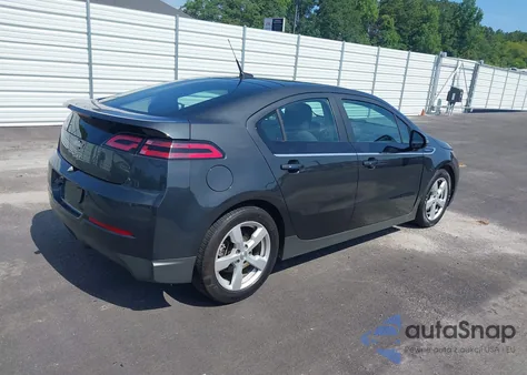 2014 Chevrolet Volt z USA, uszkodzony, nr VIN 1G1RA6E49EU134582